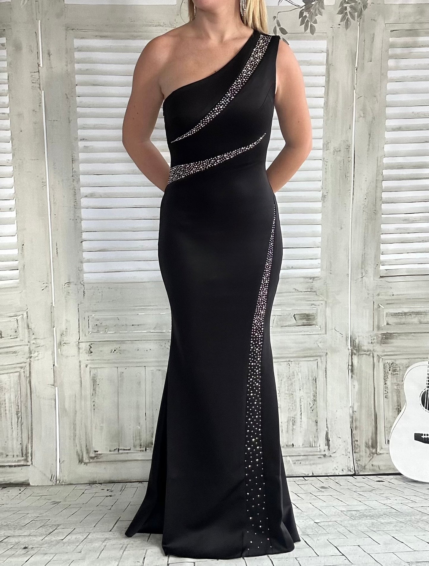 Robe Amaya